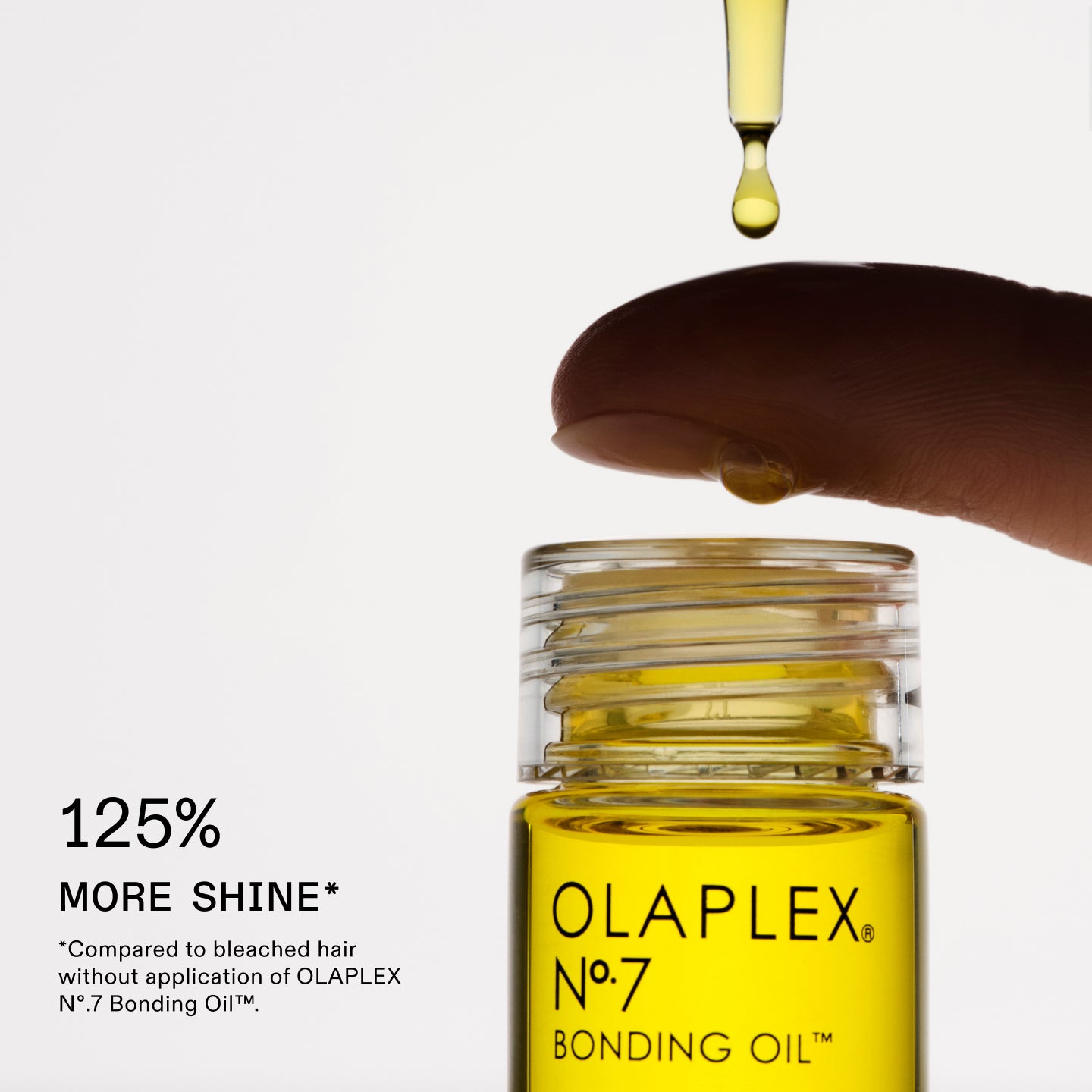 125% MORE SHINE* 

*Compared to bleached hair without application of OLAPLEX No.7 Bonding Oil™.